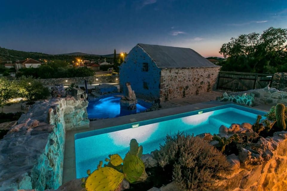 Stonehouse Marina - Estate With A Two Private Pools Vacation rental in Šibenik-Knin County, Croatia
