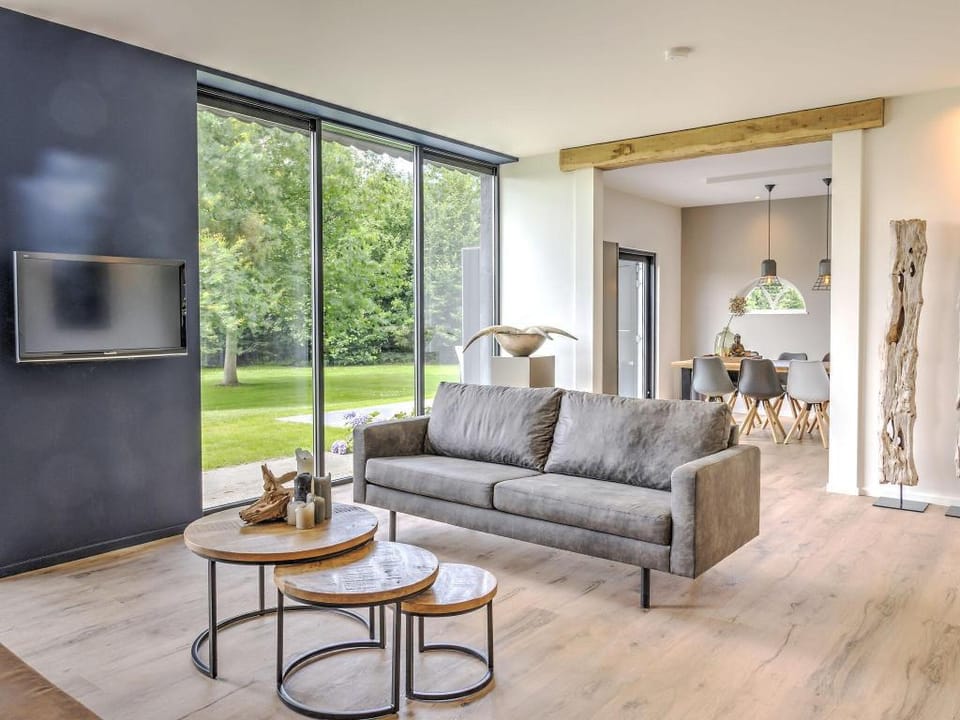 Tranquil Farmhouse in Rijsbergen with Hot Tub and Garden Vacation rental in Breda
