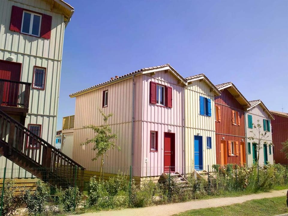 Studio in Arcachon Bay with Unique Design Apartment in Biganos