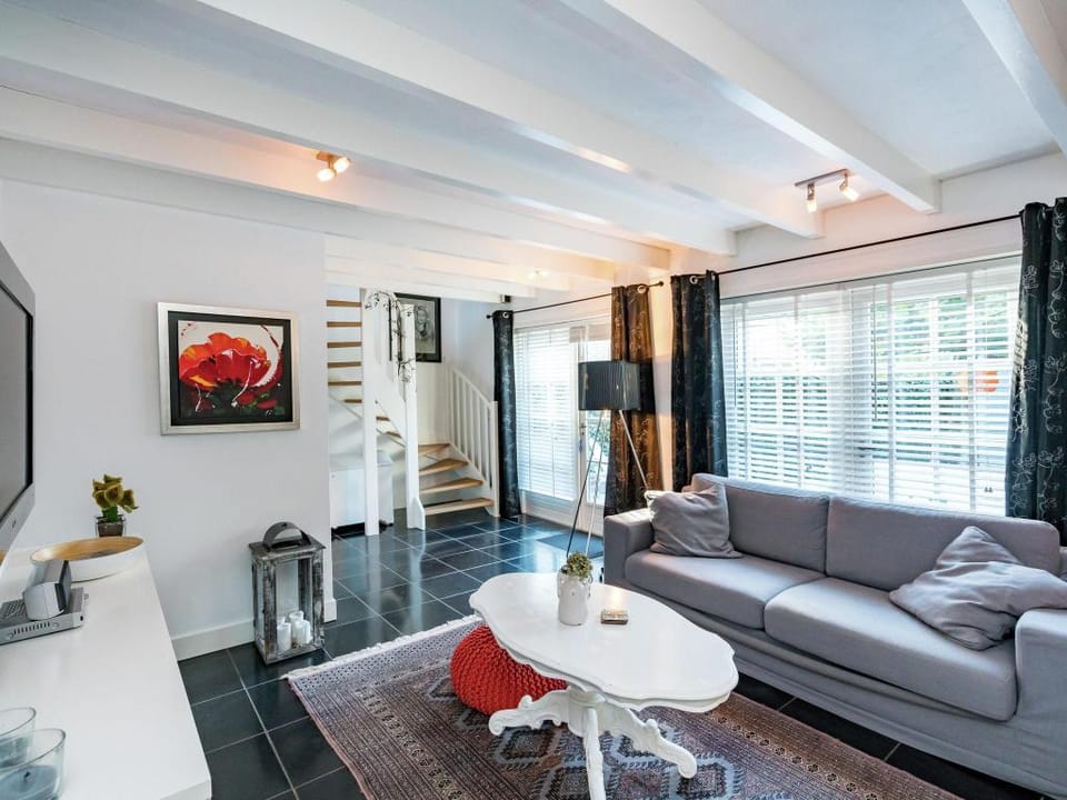 Cottage in Ovezande with terrace Vacation rental in Zeeland, Netherlands