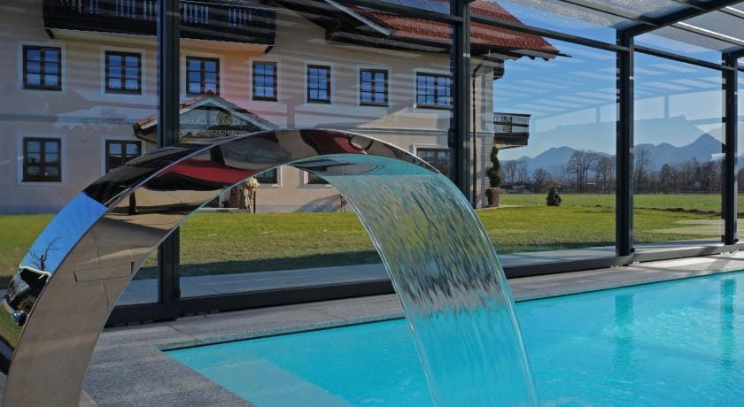 Gemutliches Ferienwohnung in Feldwies mit Sauna Apartment in Salzburgerland