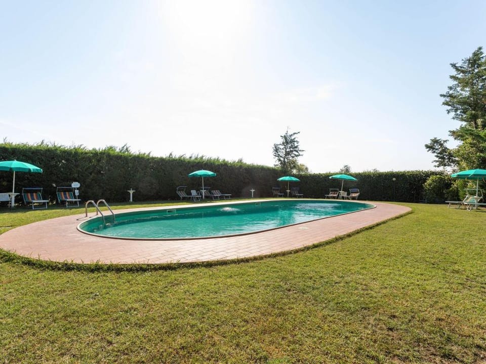 Apartment in Tuscany near Lake Trasimeno Apartment in Umbria