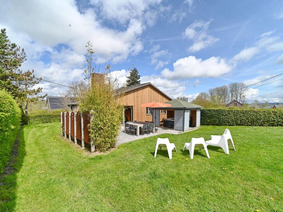 Chalet in Noiseux with Sauna  Whirlpool Vacation rental in Wallonia, Belgium