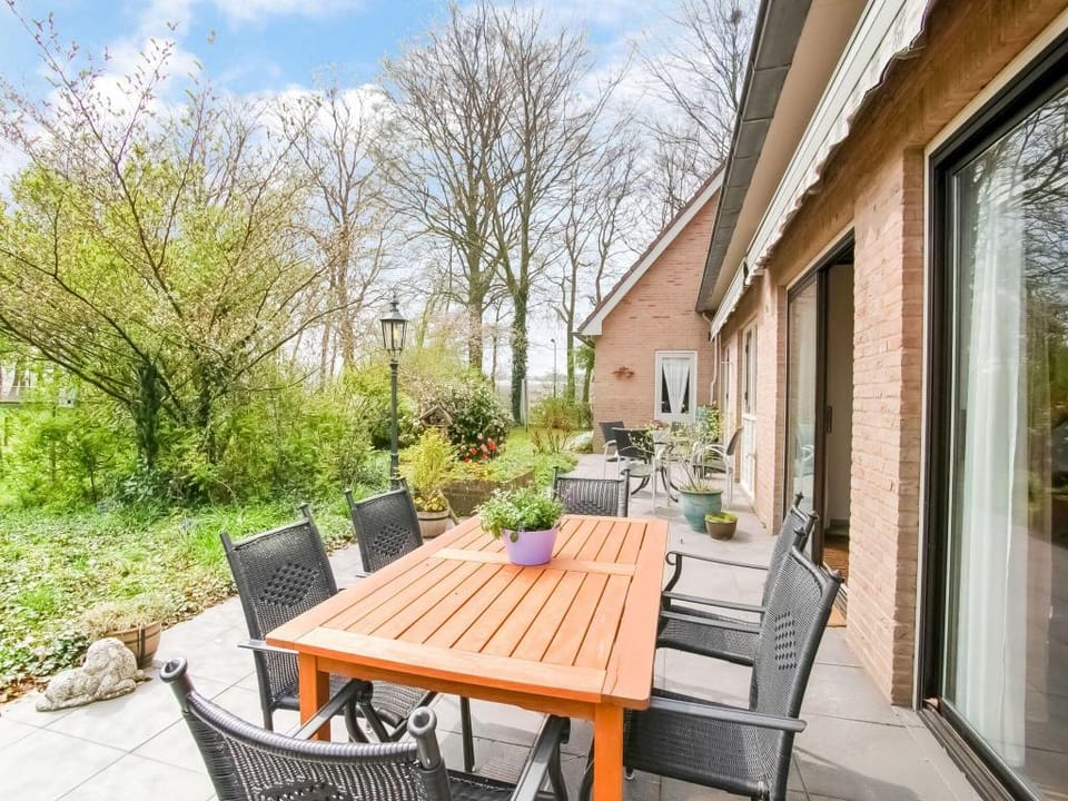 Holiday home near the Efteling with garden Vacation rental in North Brabant (province)