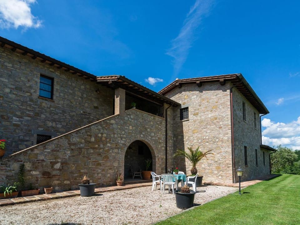 Mansion to Relax  Rejuvenate Vacation rental in Umbria