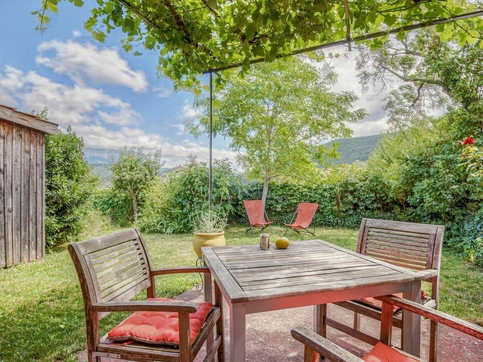 Cozy Nature Stay in Diois Vacation rental in Provence-Alpes-Côte d'Azur