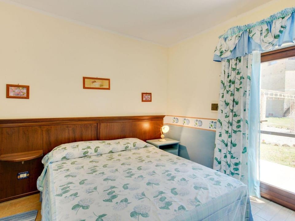 Apartment in Castiglione near Lake Trasimeno Vacation rental in Umbria