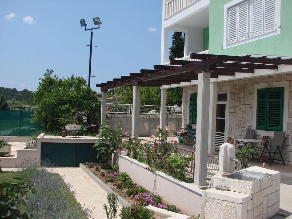 Holiday Bliss in Peracko Blato Vacation rental in Dubrovnik-Neretva County