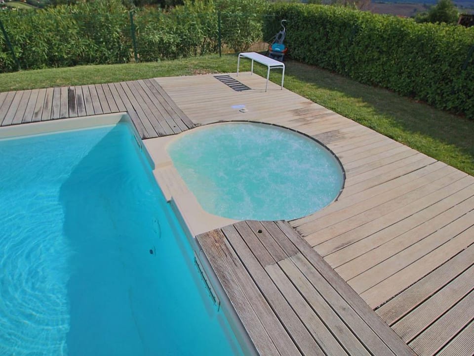 Cottage in Montelabbate with Pool  Forest Vacation rental in Marche