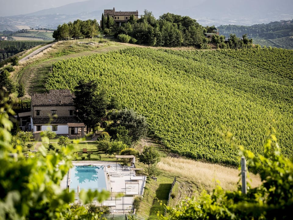 Peaceful Stay in San Savino Apartment in Marche