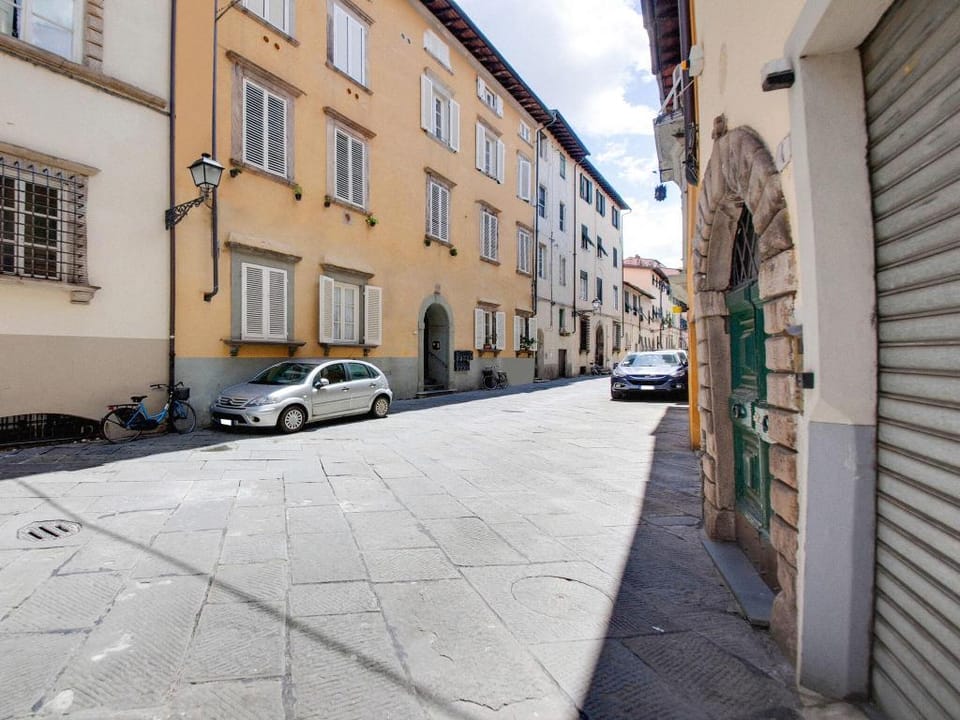 Mansion in Lucca near Via Fillungo Vacation rental in Capannori