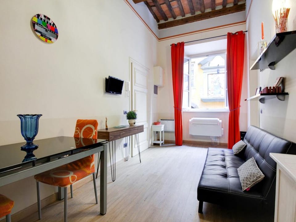 Mansion in Lucca near Via Fillungo Vacation rental in Capannori