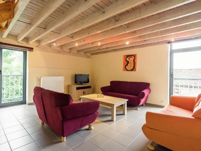 Cozy Bedrooms Cottage, Soumoy Vacation rental in Wallonia, Belgium