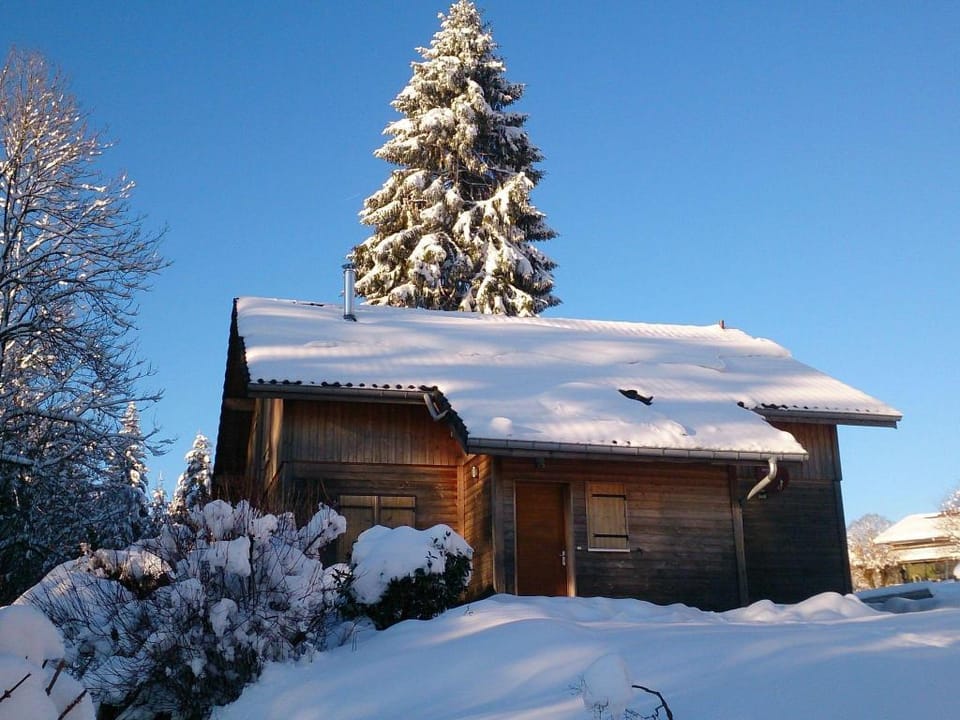 Cosy chalet in Liezey with countryside views Vacation rental in Vosges