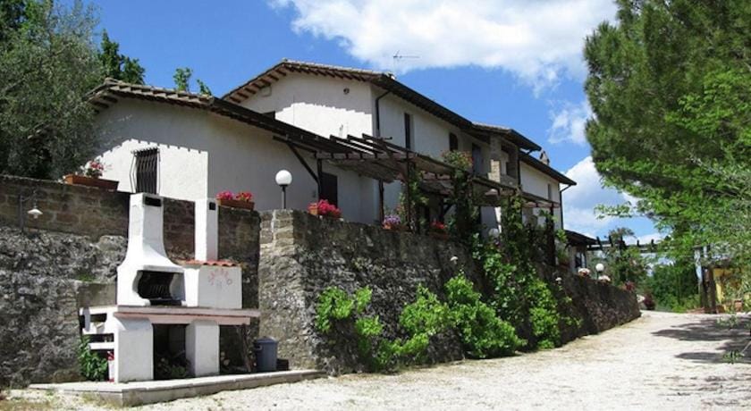 Cottage in Bettona with Pool  Near Assisi Vacation rental in Umbria
