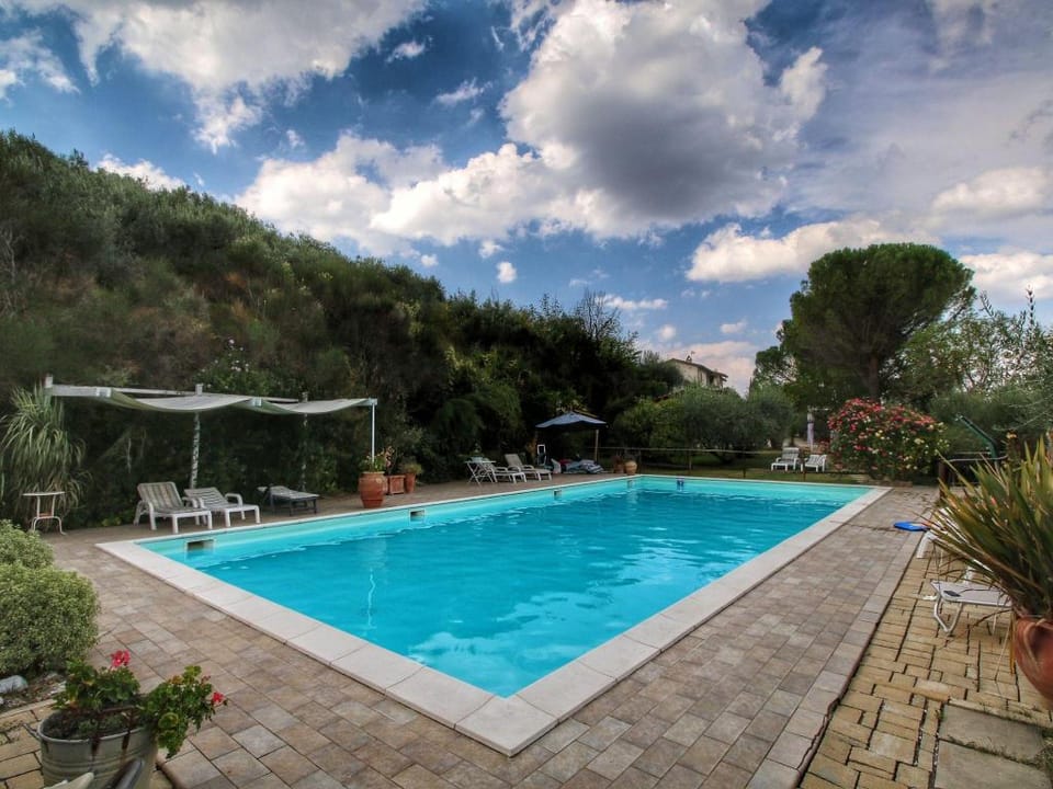 Cottage in Bettona with Pool  Near Assisi Vacation rental in Umbria