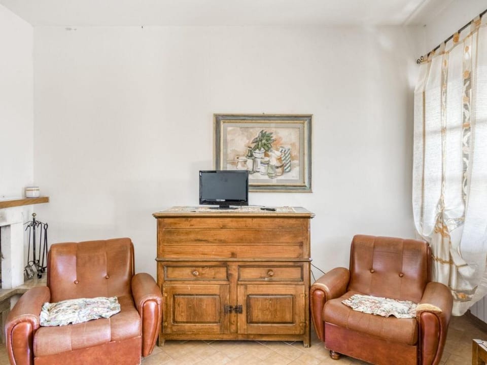 Apartment near Donatello Sculpture Vacation rental in Umbria