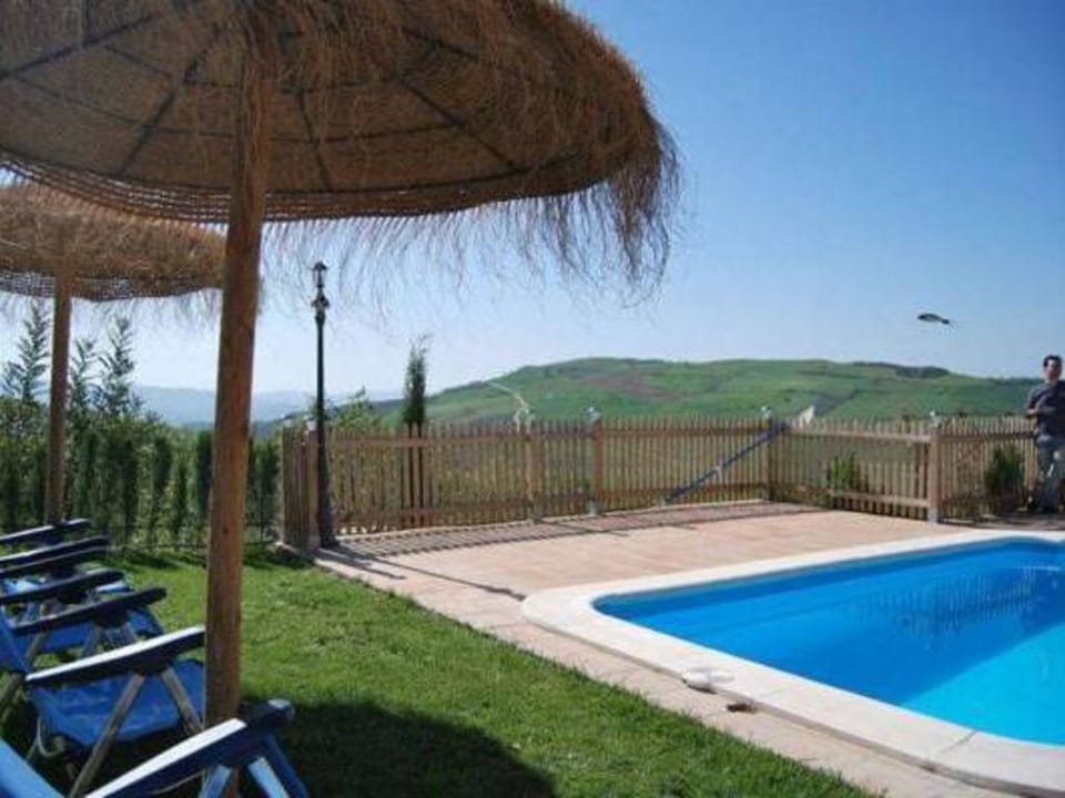 Pool Getaway Near Antequera Vacation rental in Valle del Guadalhorce