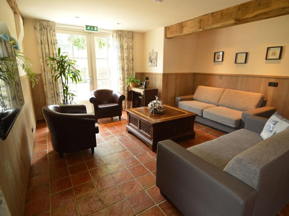 Family Home w Trampoline Vacation rental in North Brabant (province)