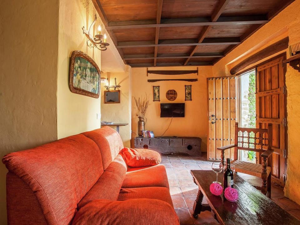 Farmhouse in Fuentes de Cesna near Iznajar Vacation rental in Andalusia
