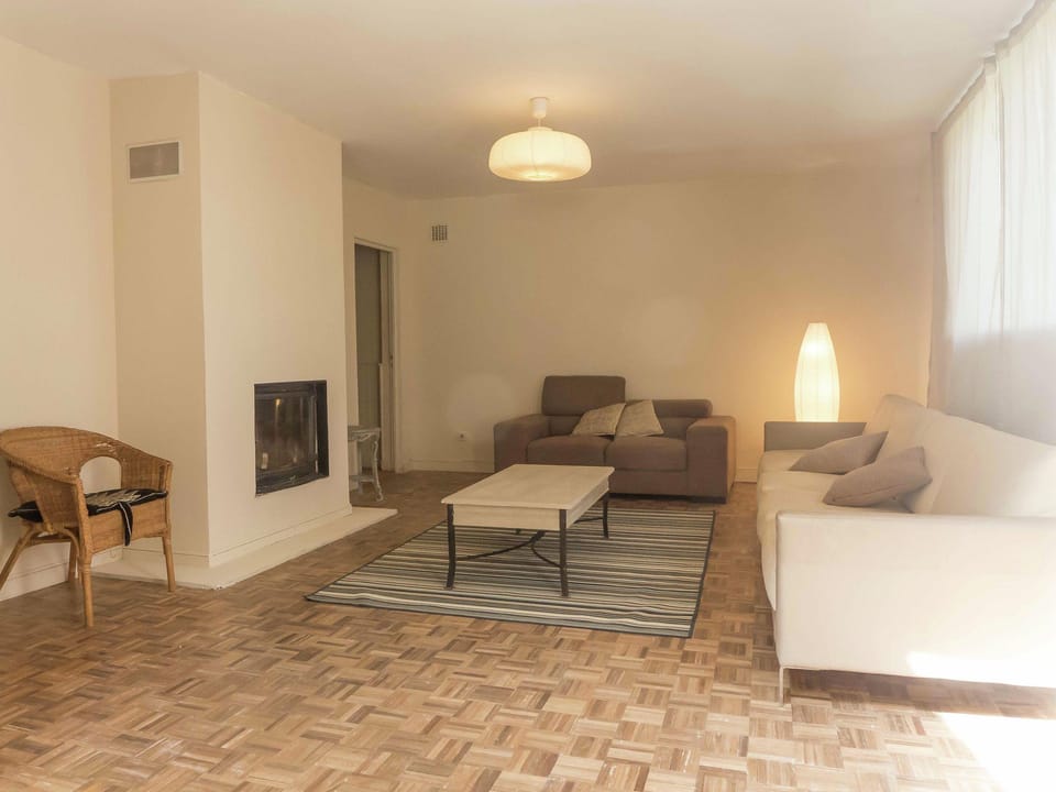 Holiday Home in Loupia with Private Pool Vacation rental in Occitanie