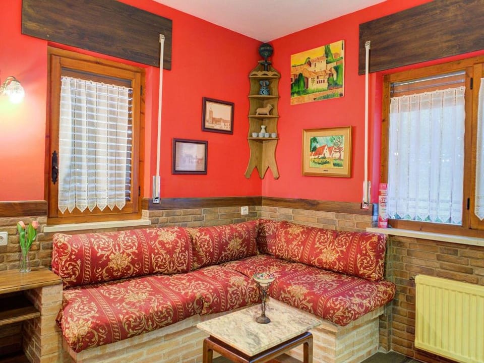 Tranquil Garden Hideaway Vacation rental in Community of Madrid