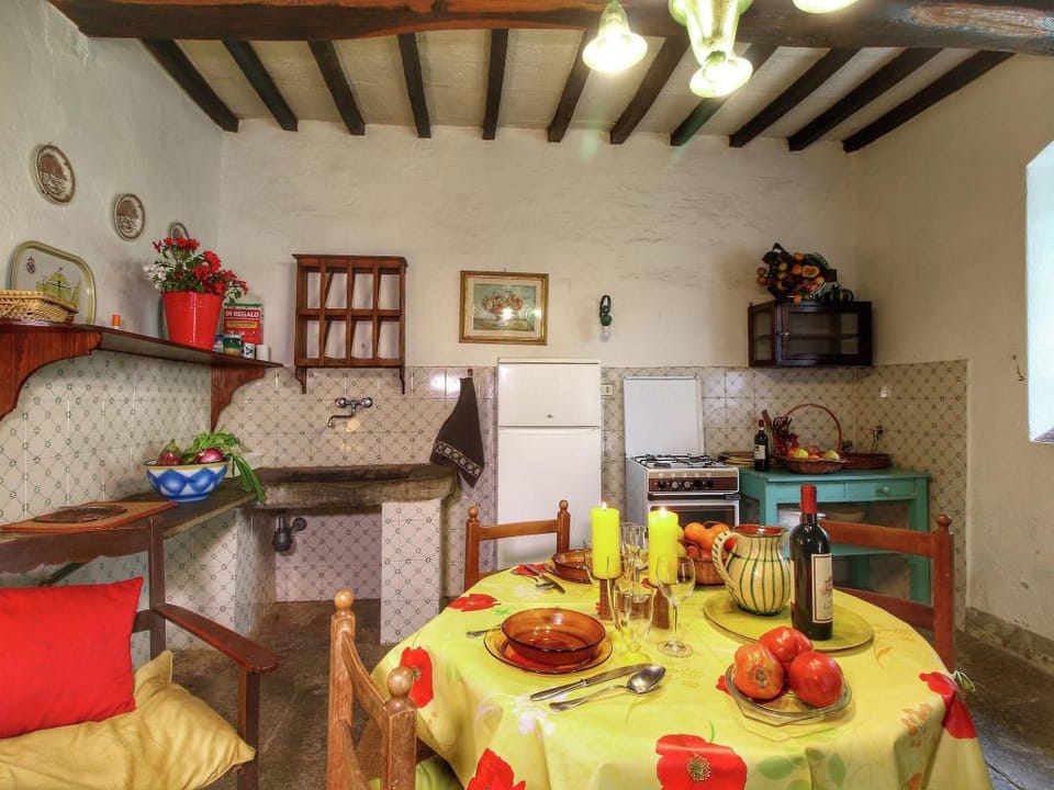 Belvilla by OYO Casina del Forno Vacation rental in Emilia-Romagna