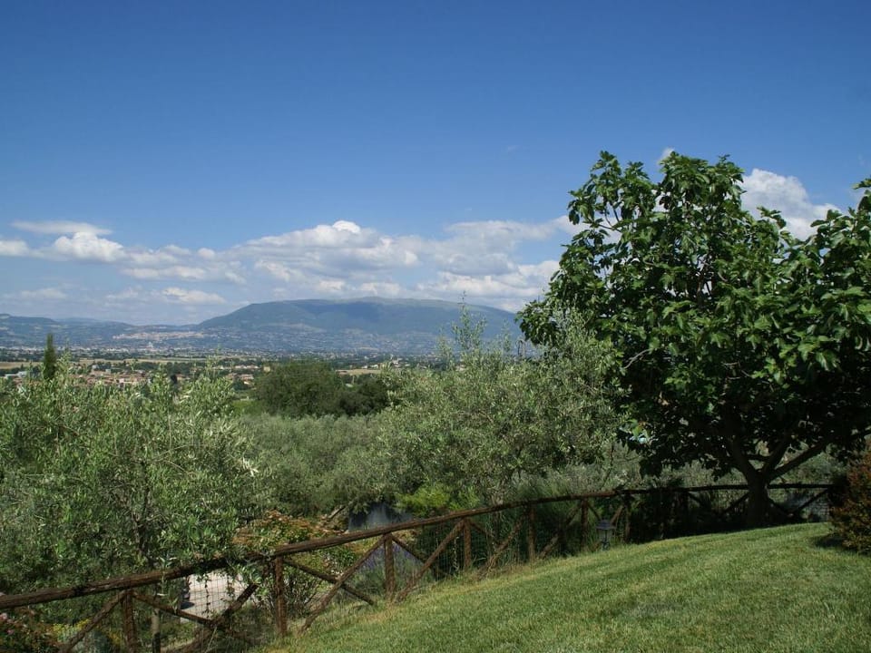 Holiday Home in Bettona with Pool  Near Assisi Vacation rental in Umbria