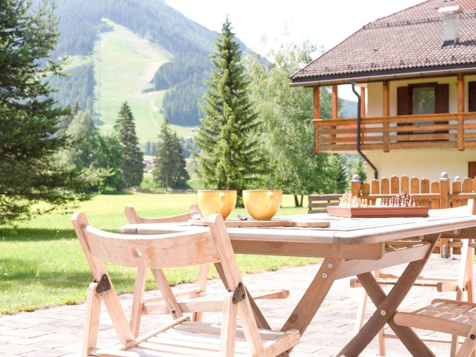 Belvilla by OYO Pozza di Fassa Quattro Vacation rental in Trentino-South Tyrol