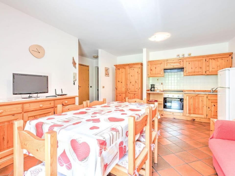 Belvilla by OYO Pozza di Fassa Quattro Vacation rental in Trentino-South Tyrol