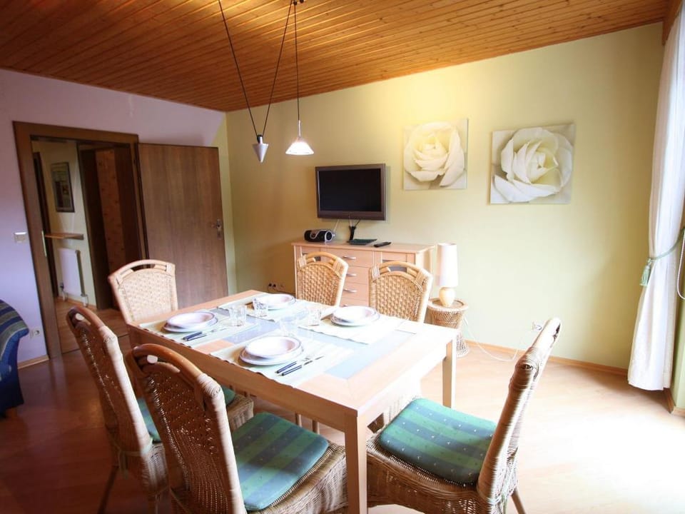 Apartment in Krispl near Hiking Trails Apartment in Salzburgerland