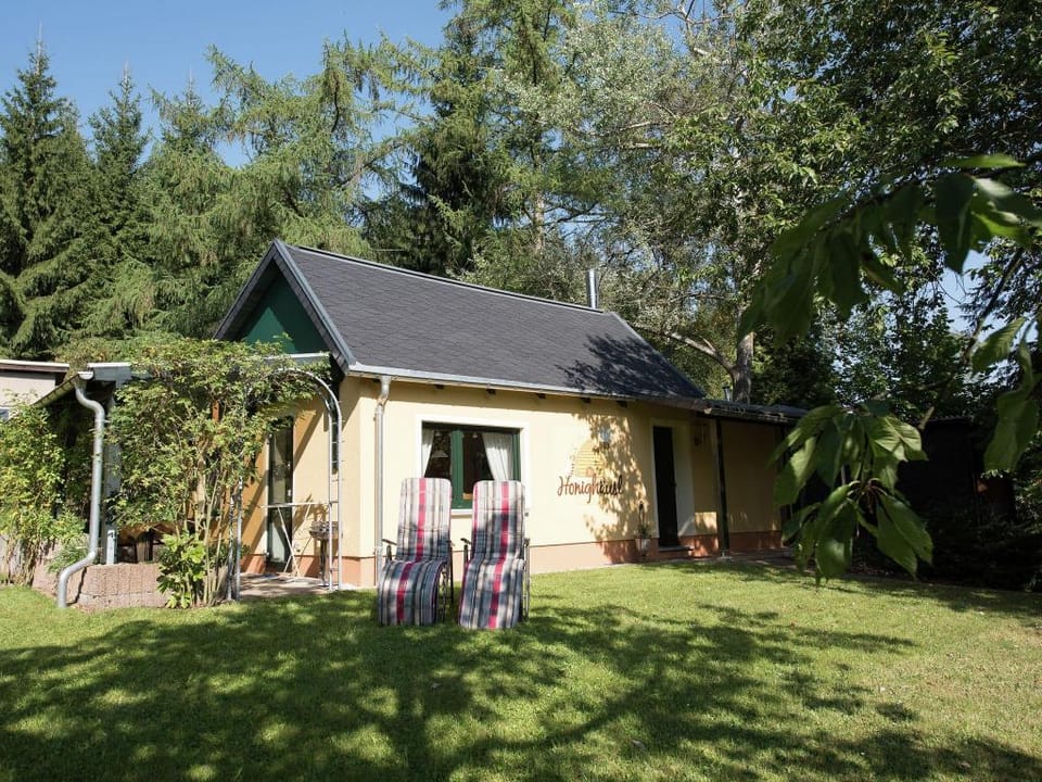 Cozy Escape in Walthersdorf Vacation rental in Erzgebirgskreis