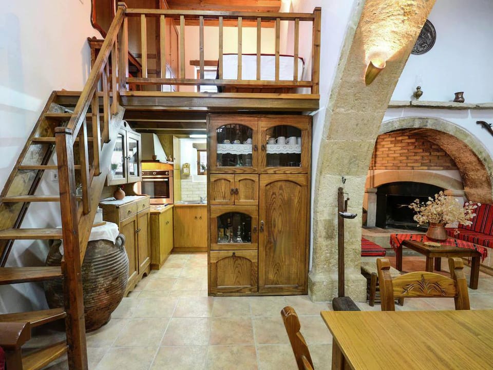 Villa in Crete with Vineyard Experience Vacation rental in Crete