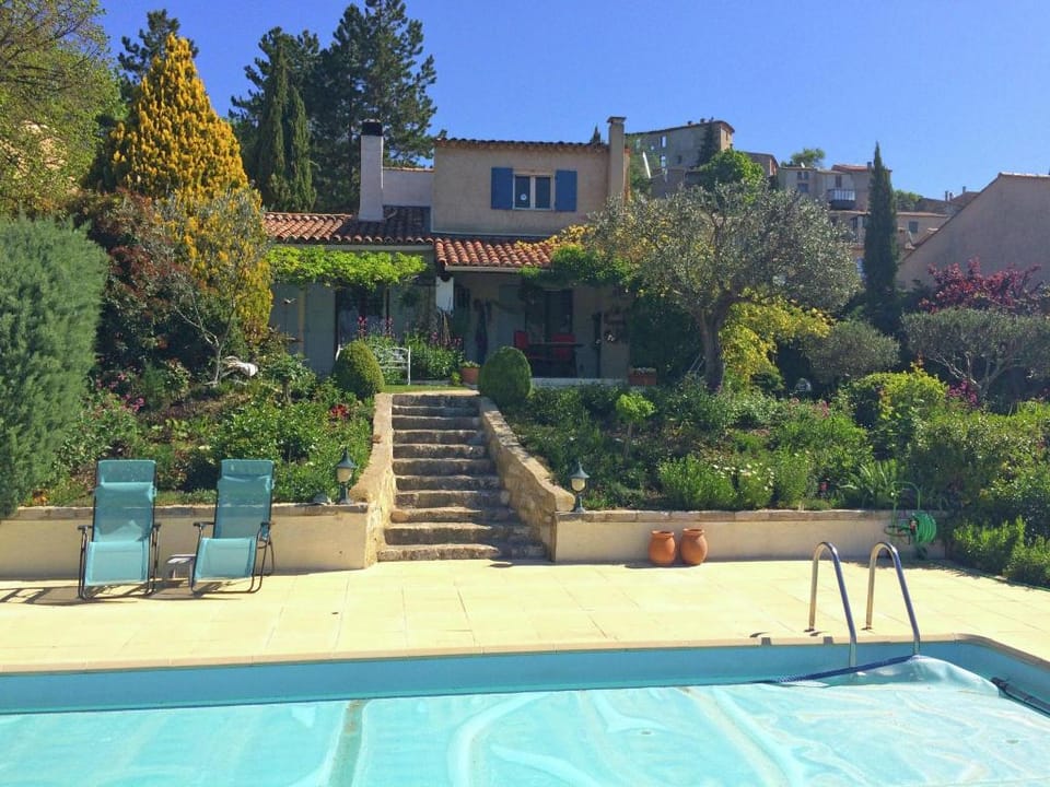 Amazing home in Montagnac Montpézat w/  Vacation rental in French Riviera
