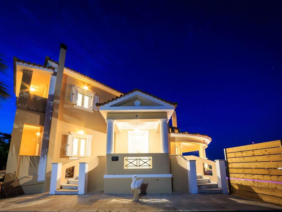 Villa in Kalpaki with Private Pool Villa in Zakynthos, Greece