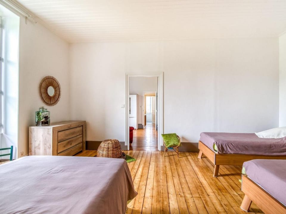 Retreat in Bligny-sur-Ouche Vacation rental in Bourgogne-Franche-Comté