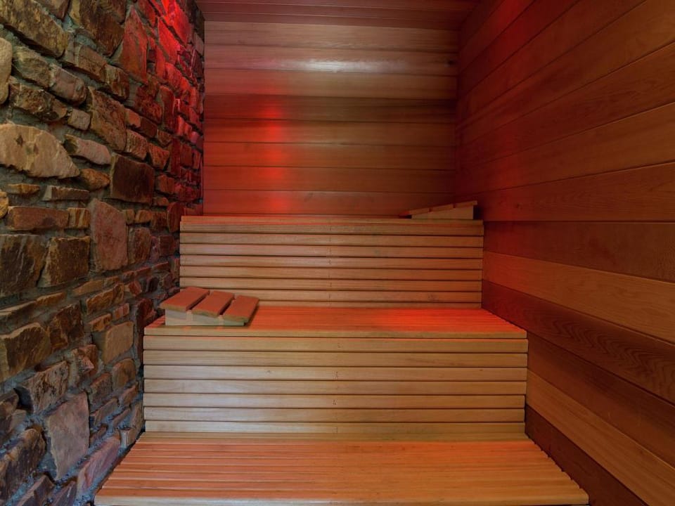 Holiday Home in Stoumont with Private Pool Vacation rental in Wallonia, Belgium