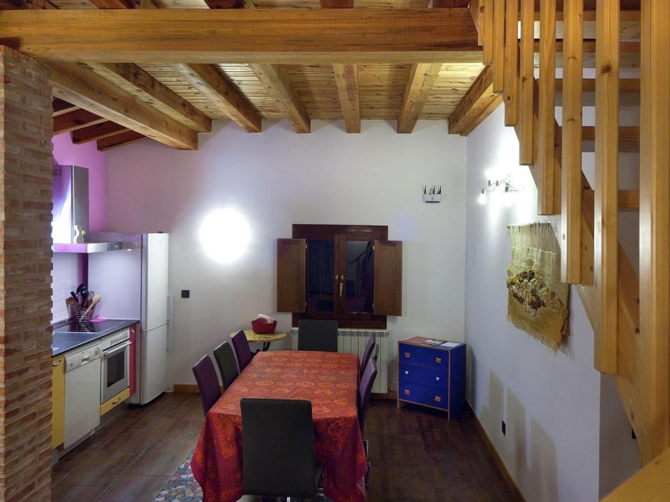 Mansion in Torrecilla with Mountain Views Vacation rental in La Rioja
