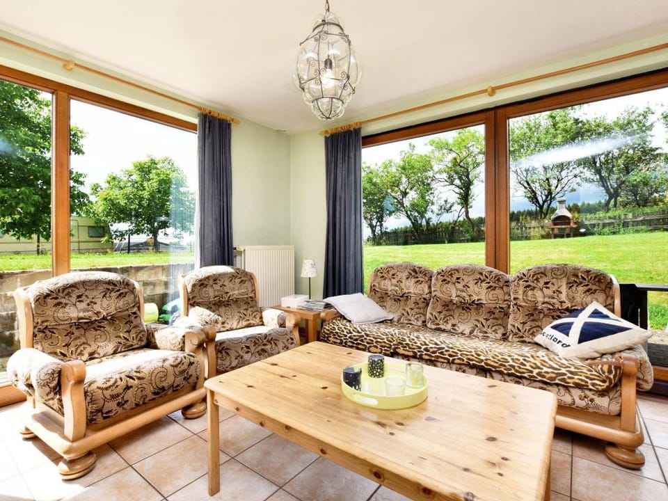 Holiday Home in St.Vith with hot tub Vacation rental in Wallonia, Belgium