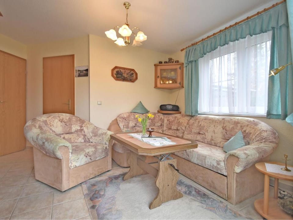 Stilvolle Ferienwohnung im Vogtland mit Terrasse Apartment in Thuringia, Germany