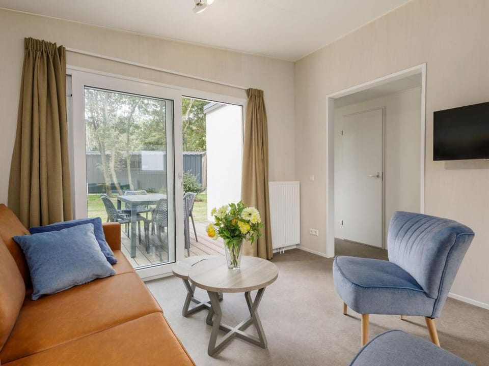 Kijkduin Chalet Near Beach Vacation rental in The Hague