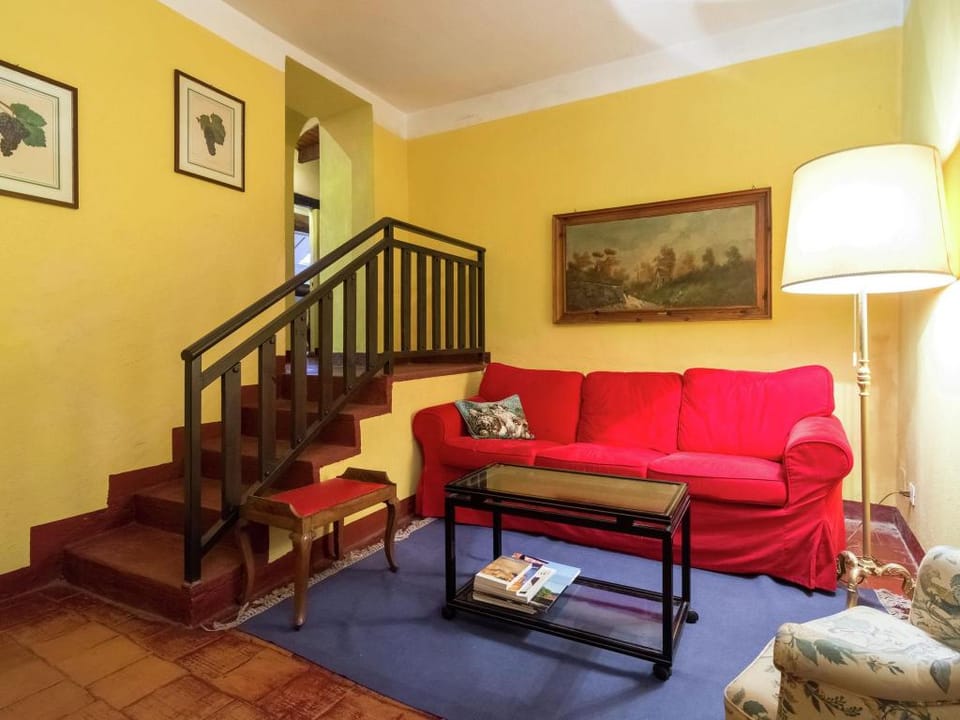 Guest House in Monferrato with Wine Tasting Apartment in Liguria
