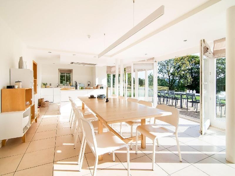 Luxurious villa with pool and sauna, and very suitable for culinary workshops! Vacation rental in Wallonia, Belgium