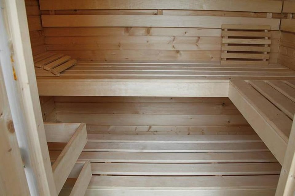 Alluring Holiday Home in Malmedy with Sauna Vacation rental in Wallonia, Belgium