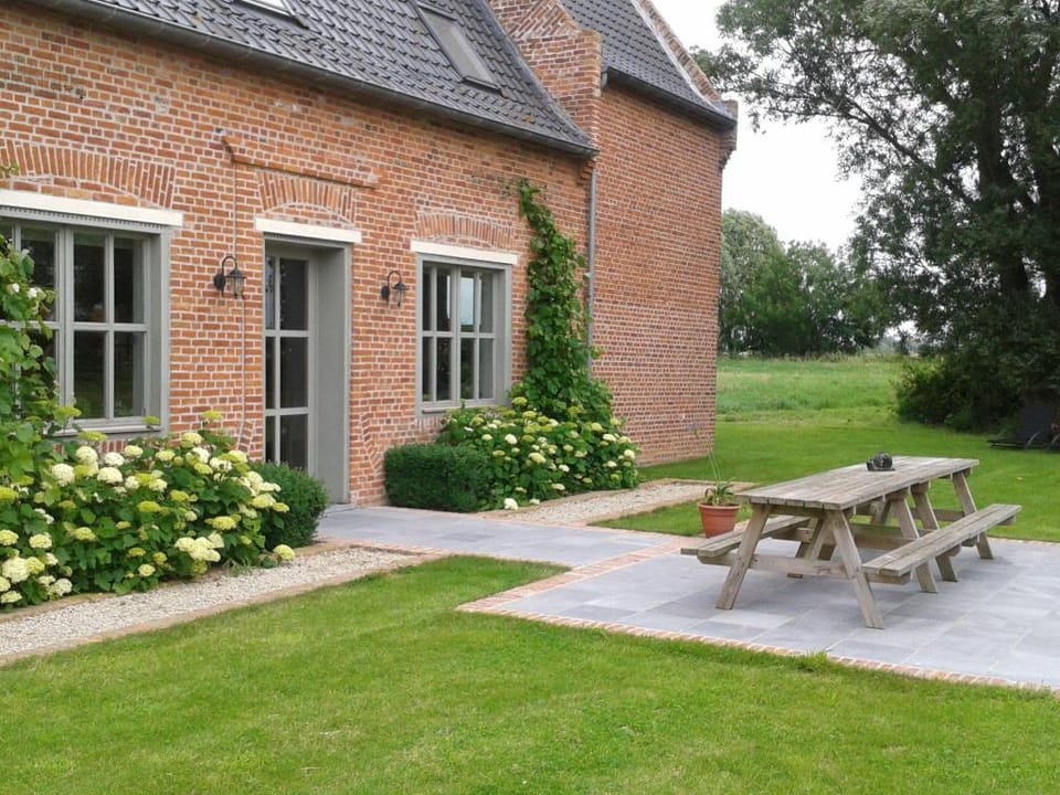 Diksmuide Mansion with Games Vacation rental in Flanders
