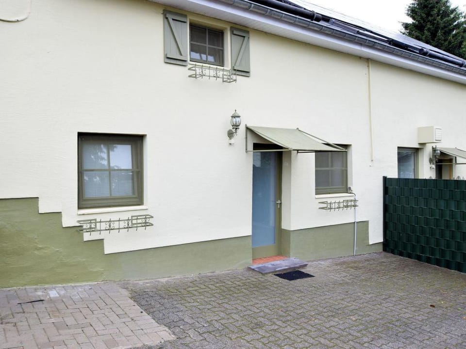Holiday Home in Ardennes with Scenic Terrace Vacation rental in Wallonia, Belgium