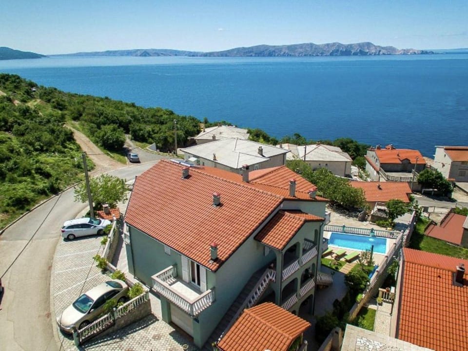 Apartment with shared swimming pool Apartment in Lika-Senj County