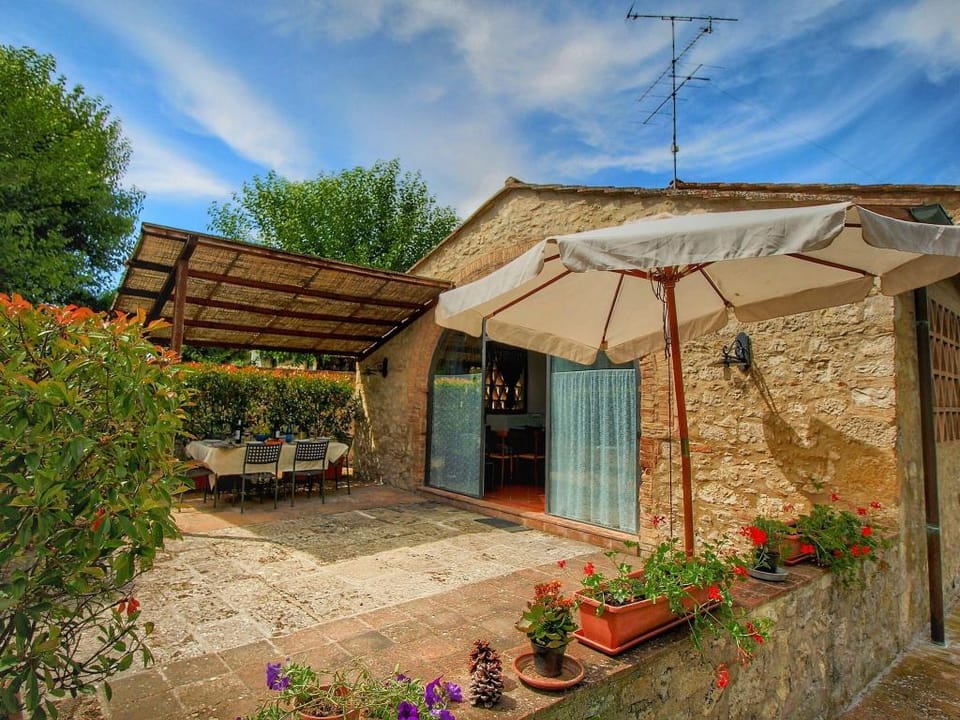 Cozy Retreat, Colle val Delsa Vacation rental in Tuscany