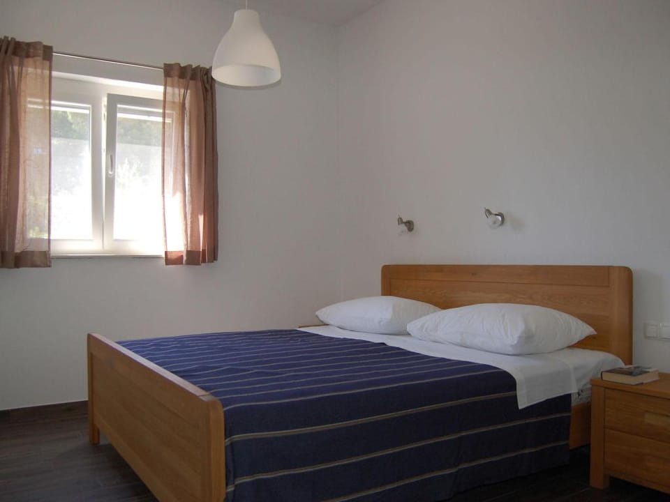 Apartment in Veli Rat near Beaches Apartment in Zadar County