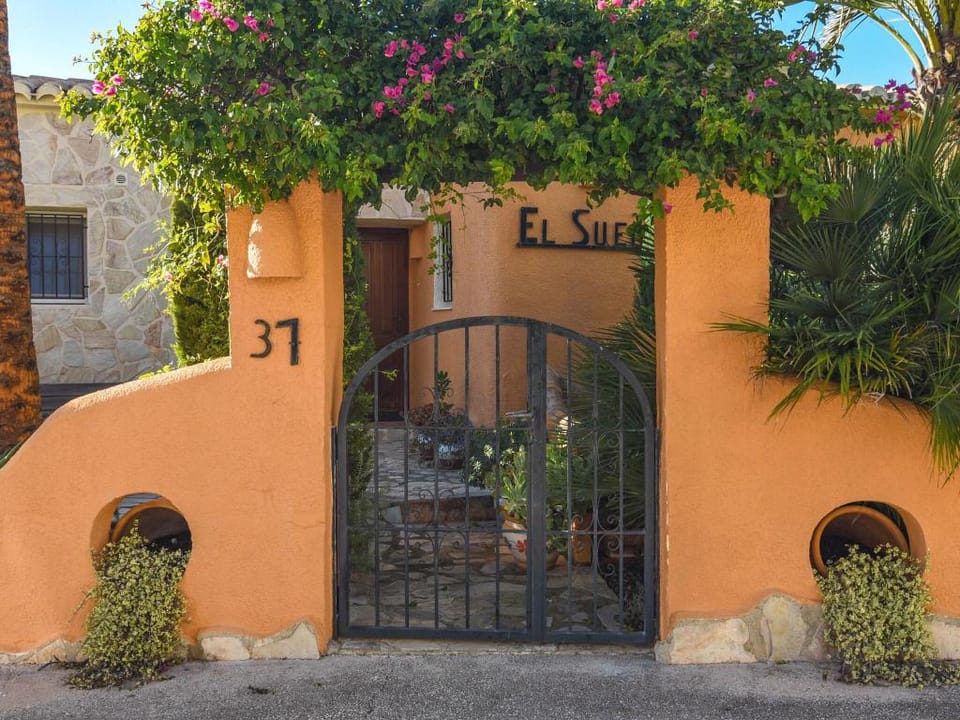 Country House with Pool Villa in Marina Alta